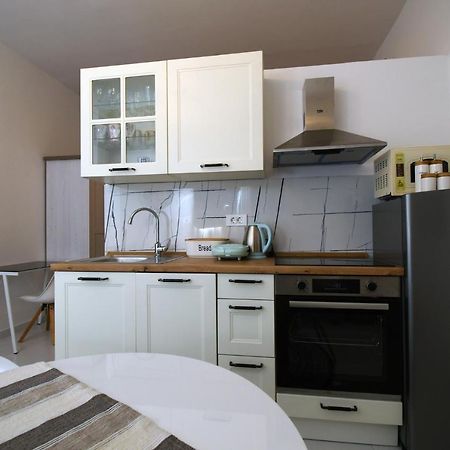 Apartment Frida Rab Banjol Esterno foto