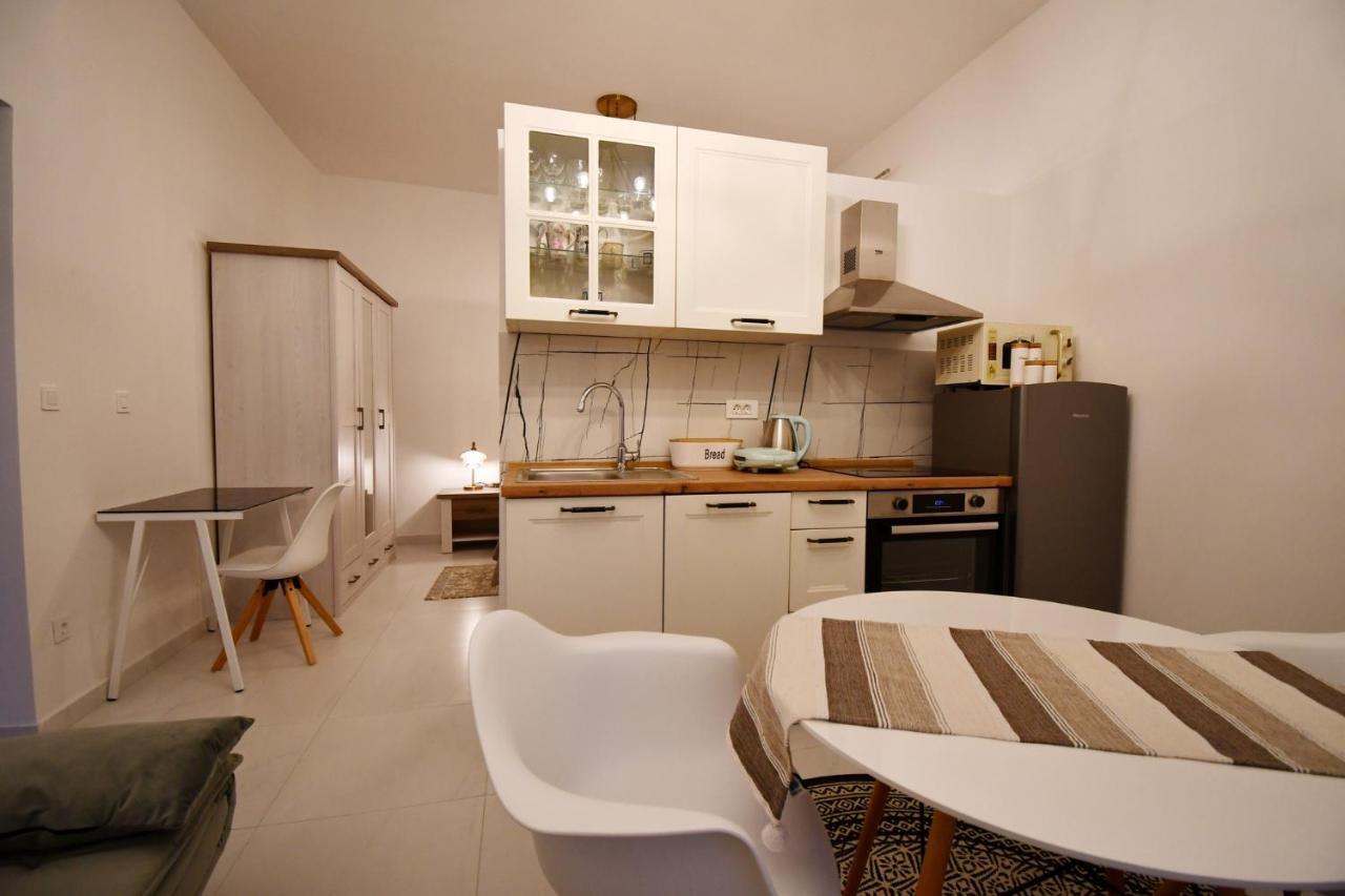 Apartment Frida Rab Banjol Esterno foto