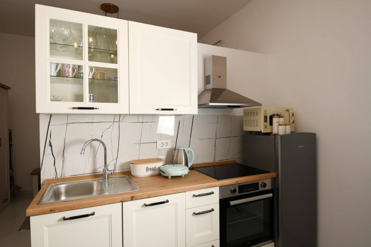 Apartment Frida Rab Banjol Esterno foto