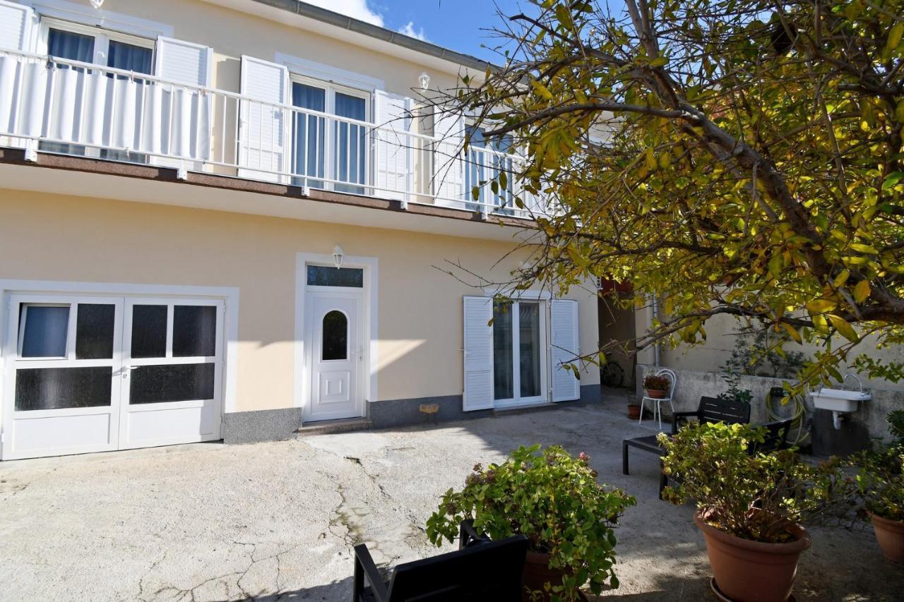 Apartment Frida Rab Banjol Esterno foto